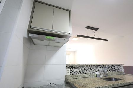 Apartamento para alugar com 77m², 3 quartos e 2 vagas Apartamento para alugar com 77m², 3 quartos e 2 vagasCozinha