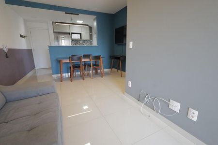 Apartamento para alugar com 77m², 3 quartos e 2 vagas Apartamento para alugar com 77m², 3 quartos e 2 vagasSala