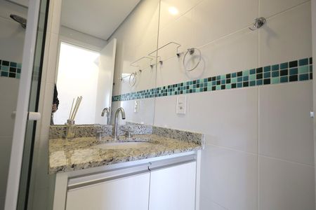 Apartamento para alugar com 77m², 3 quartos e 2 vagas Apartamento para alugar com 77m², 3 quartos e 2 vagasBanheiro