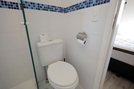 Apartamento para alugar com 77m², 3 quartos e 2 vagas Apartamento para alugar com 77m², 3 quartos e 2 vagasBanheiro Suíte