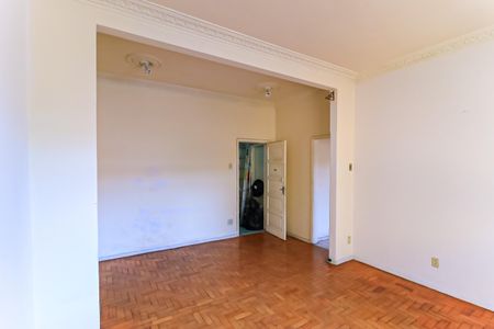 Apartamento à venda com 73m², 2 quartos e sem vaga Apartamento à venda com 73m², 2 quartos e sem vagaSala