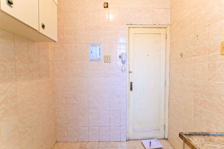 Apartamento à venda com 73m², 2 quartos e sem vaga Apartamento à venda com 73m², 2 quartos e sem vagaCozinha