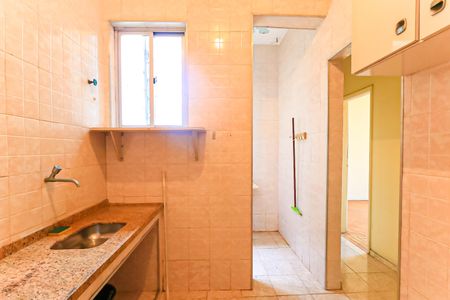 Apartamento à venda com 73m², 2 quartos e sem vaga Apartamento à venda com 73m², 2 quartos e sem vagaCozinha