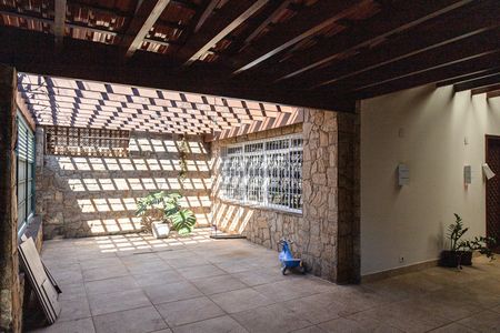 Garagem de casa à venda com 3 quartos, 171m² em Jardim Santa Cecilia, Guarulhos