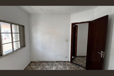 Casa à venda com 45m², 2 quartos e 1 vaga Casa à venda com 45m², 2 quartos e 1 vagaQuarto 1