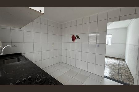 Casa à venda com 45m², 2 quartos e 1 vaga Casa à venda com 45m², 2 quartos e 1 vagaCozinha