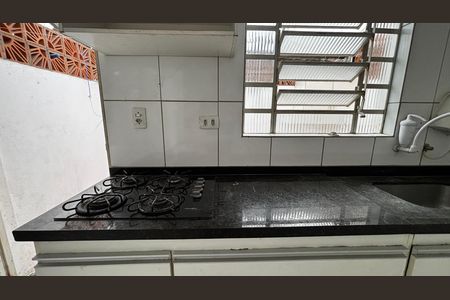 Casa à venda com 45m², 2 quartos e 1 vaga Casa à venda com 45m², 2 quartos e 1 vagaCozinha