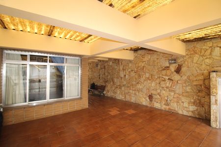 Garagem de casa à venda com 3 quartos, 300m² em Santana, São Paulo