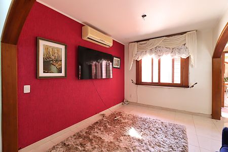 Casa à venda com 2 quartos, 223m² em Jardim Itu, Porto Alegre