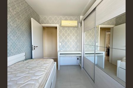 Apartamento para alugar com 106m², 3 quartos e 2 vagas Apartamento para alugar com 106m², 3 quartos e 2 vagasQuarto