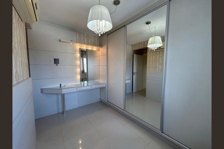 Apartamento para alugar com 106m², 3 quartos e 2 vagas Apartamento para alugar com 106m², 3 quartos e 2 vagasQuarto