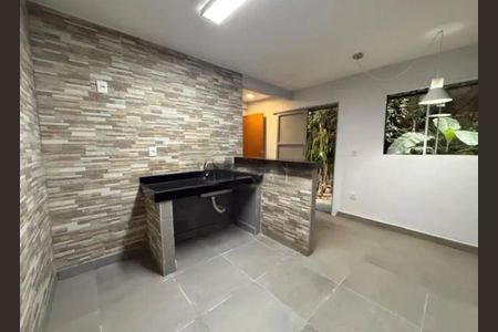 Cozinha de kitnet/studio para alugar com 1 quarto, 45m² em Concórdia, Belo Horizonte