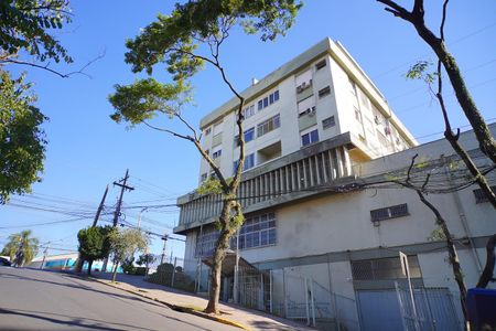 Apartamento à venda com 53m², 2 quartos e 1 vaga Apartamento à venda com 53m², 2 quartos e 1 vagaFachada