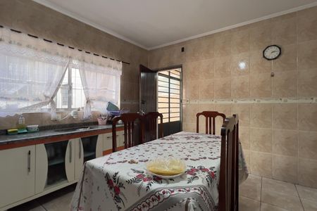 Cozinha e Área de Serviço de casa à venda com 2 quartos, 250m² em Jardim Las Vegas, Guarulhos