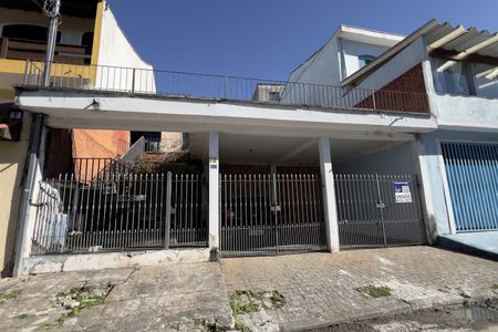 Fachada com placa grande de casa à venda com 2 quartos, 250m² em Jardim Las Vegas, Guarulhos