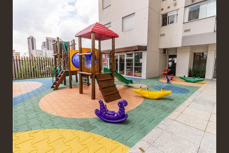 Apartamento para alugar com 39m², 1 quarto e 1 vaga Apartamento para alugar com 39m², 1 quarto e 1 vagaÁrea comum - Playground