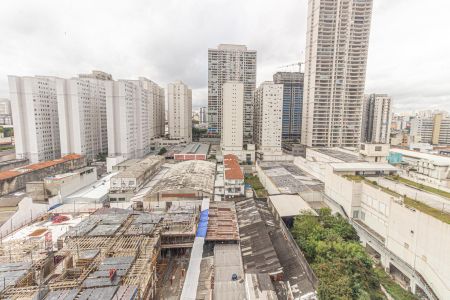 Apartamento para alugar com 39m², 1 quarto e 1 vaga Apartamento para alugar com 39m², 1 quarto e 1 vagaVaranda e Área de Serviço - Vista