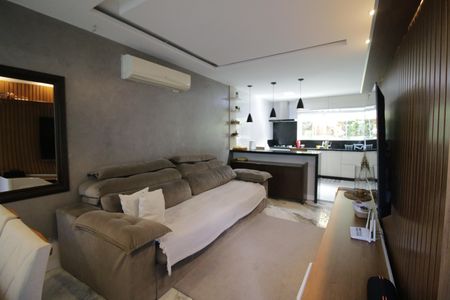 Casa à venda com 5 quartos, 170m² em Taquara, Rio de Janeiro