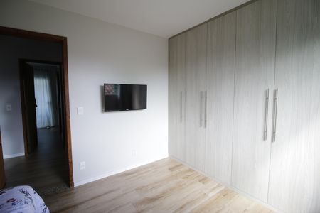 Casa à venda com 170m², 5 quartos e 2 vagasQuarto 2