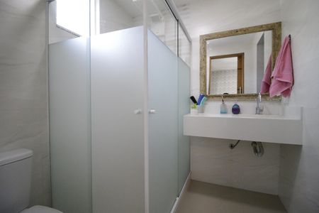 Banheiro da Suíte 3 de casa à venda com 5 quartos, 170m² em Taquara, Rio de Janeiro