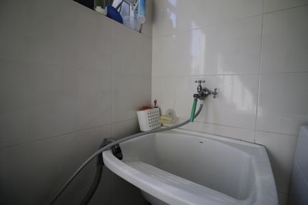 Casa à venda com 170m², 5 quartos e 2 vagasÁrea de Serviço