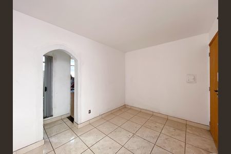Apartamento para alugar com 38m², 2 quartos e 1 vaga
