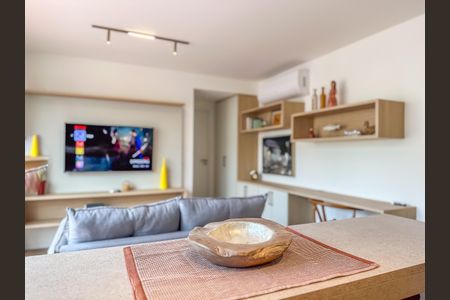 Apartamento para alugar com 68m², 1 quarto e sem vaga