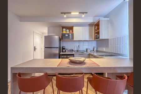 Apartamento para alugar com 68m², 1 quarto e sem vaga