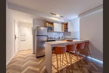 Apartamento para alugar com 68m², 1 quarto e sem vaga