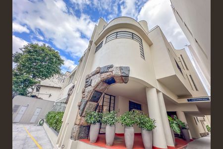 Apartamento para alugar com 68m², 1 quarto e sem vaga