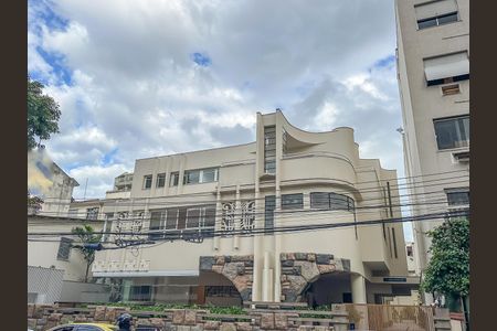 Apartamento para alugar com 68m², 1 quarto e sem vaga