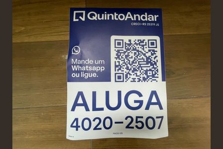 Placa instalada em 13/07/2026 com o código HUCG-125 de apartamento para alugar com 2 quartos, 50m² em Santos Dumont, São Leopoldo