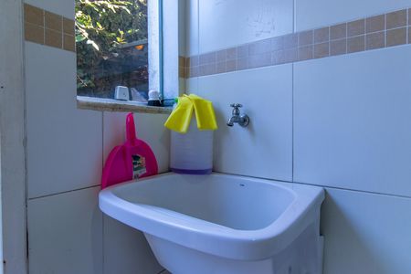Área de Serviço de casa para alugar com 3 quartos, 202m² em Granja Viana, Cotia