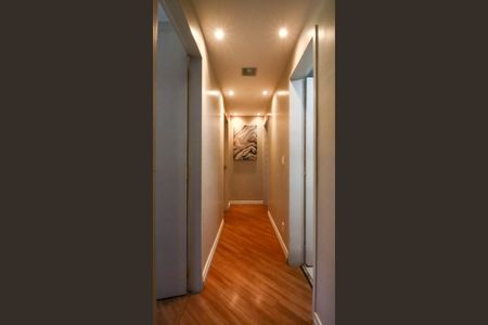 Apartamento para alugar com 83m², 3 quartos e 2 vagasCorredor