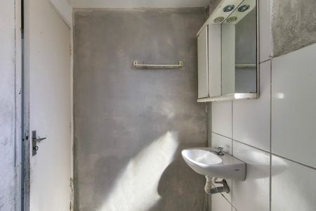 Apartamento para alugar com 54m², 2 quartos e 1 vaga Apartamento para alugar com 54m², 2 quartos e 1 vagaBanheiro