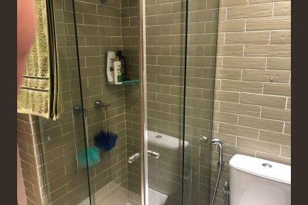 Apartamento à venda com 135m², 4 quartos e 2 vagas Apartamento à venda com 135m², 4 quartos e 2 vagasBanheiro