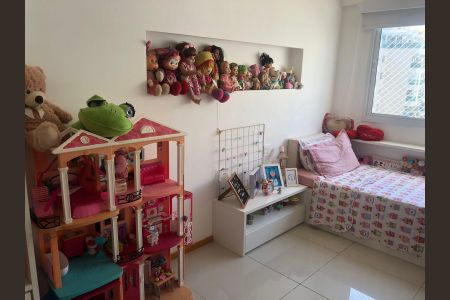 Apartamento à venda com 135m², 4 quartos e 2 vagas Apartamento à venda com 135m², 4 quartos e 2 vagasQuarto 3