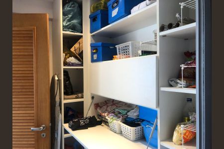 Área de Serviço de apartamento à venda com 4 quartos, 135m² em Camboinhas, Niterói