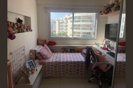 Apartamento à venda com 135m², 4 quartos e 2 vagas Apartamento à venda com 135m², 4 quartos e 2 vagasQuarto 1