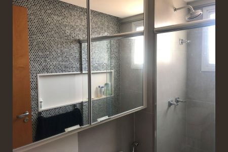 Apartamento à venda com 135m², 4 quartos e 2 vagas Apartamento à venda com 135m², 4 quartos e 2 vagasBanheiro