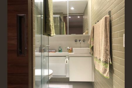 Apartamento à venda com 135m², 4 quartos e 2 vagas Apartamento à venda com 135m², 4 quartos e 2 vagasBanheiro