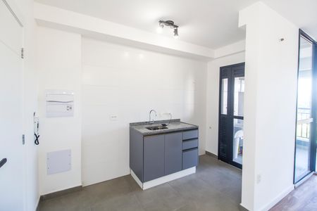 Cozinha de apartamento para alugar com 2 quartos, 63m² em Alphaville Empresarial, Barueri