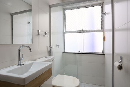 Apartamento para alugar com 116m², 2 quartos e 2 vagas Apartamento para alugar com 116m², 2 quartos e 2 vagasBanheiro