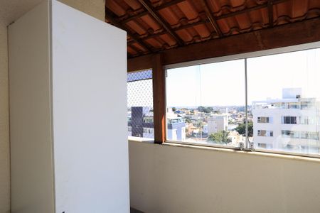 Apartamento para alugar com 116m², 2 quartos e 2 vagas Apartamento para alugar com 116m², 2 quartos e 2 vagasÁrea de Serviço