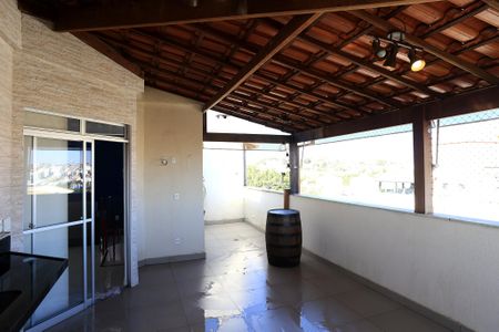 Apartamento para alugar com 116m², 2 quartos e 2 vagas Apartamento para alugar com 116m², 2 quartos e 2 vagasCobertura