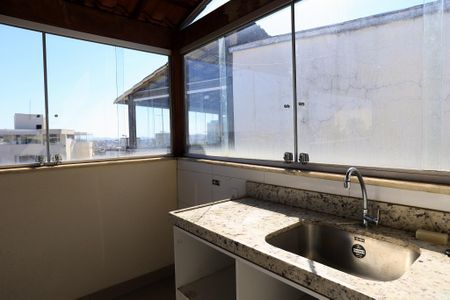 Apartamento para alugar com 116m², 2 quartos e 2 vagas Apartamento para alugar com 116m², 2 quartos e 2 vagasÁrea de Serviço
