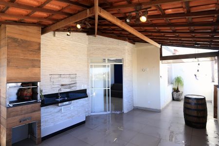 Apartamento para alugar com 116m², 2 quartos e 2 vagas Apartamento para alugar com 116m², 2 quartos e 2 vagasCobertura