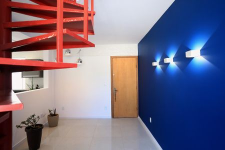 Apartamento para alugar com 116m², 2 quartos e 2 vagas Apartamento para alugar com 116m², 2 quartos e 2 vagasSala