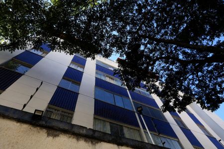 Apartamento para alugar com 116m², 2 quartos e 2 vagas Apartamento para alugar com 116m², 2 quartos e 2 vagasFachada com Plaquinha