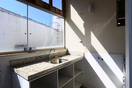Apartamento para alugar com 116m², 2 quartos e 2 vagas Apartamento para alugar com 116m², 2 quartos e 2 vagasÁrea de Serviço